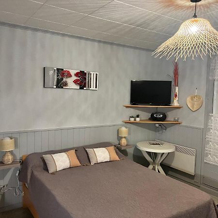 Apartmán Aux Hameaux Des Thermes Bagnoles de l'Orne Normandie Exteriér fotografie